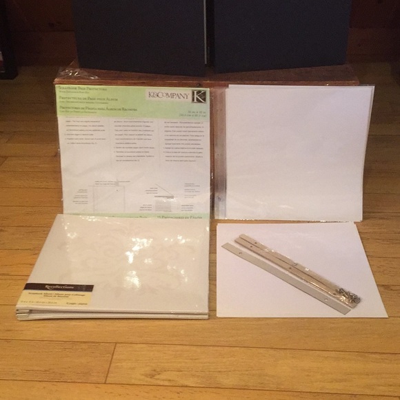 12x12 Scrapbook & extras - Picture 1 of 8